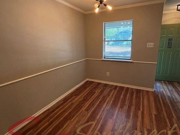 3rd image of 2293 W Tarleton St