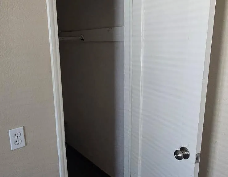 3373 E Clinton Ave #C — Photo 7