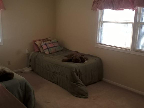 Large bedrooms (4)