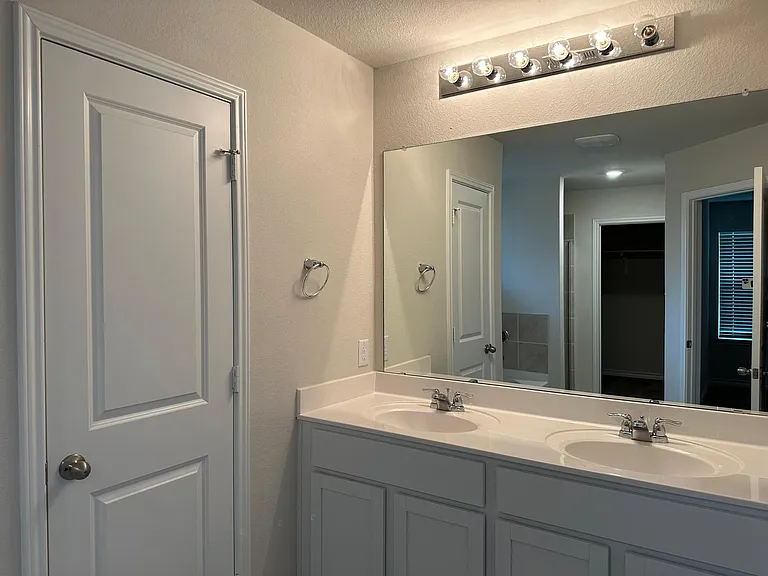 1742 Rocky Rise — Photo 12