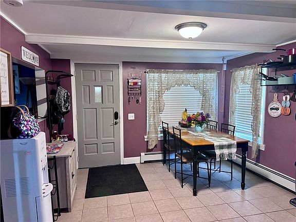 2nd image of 6 Lavoie Ct