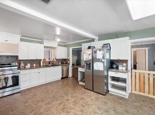 310 Bellevue Dr, Cleburne, TX 76033