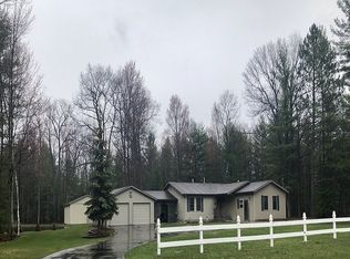 6089 Artesia Beach Rd, Saint Helen, MI 48656
