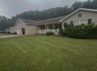 7389 Hamlin Rd, Hamlin, WV 25523