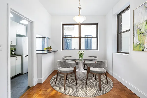 Rented by Sotheby's International Realty | media 12