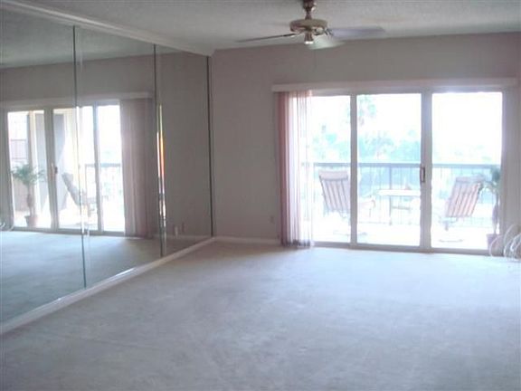 Spacious Great Room with Doors to Balcony