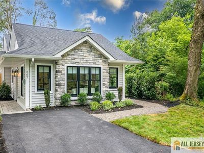 567 Riverside Dr, Princeton, NJ, 08540