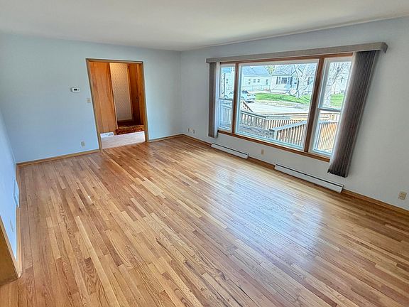 5th image of 2620 Botham Ct