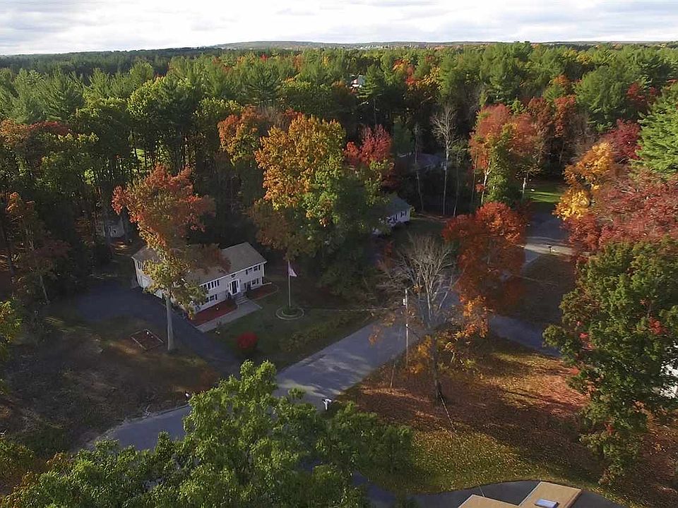 1st image of 31 Alvirne Dr