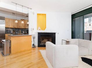 22 Perry St #B, New York, NY 10014