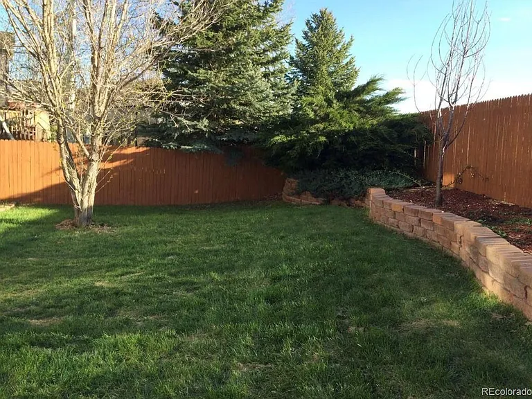 10785 Appaloosa Ct — Photo 17