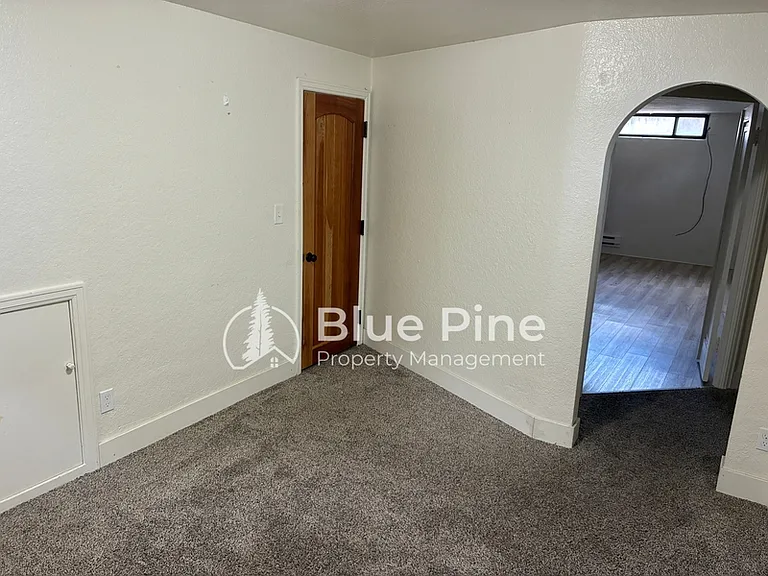 1247 S Emerson Ave #9 — Photo 8
