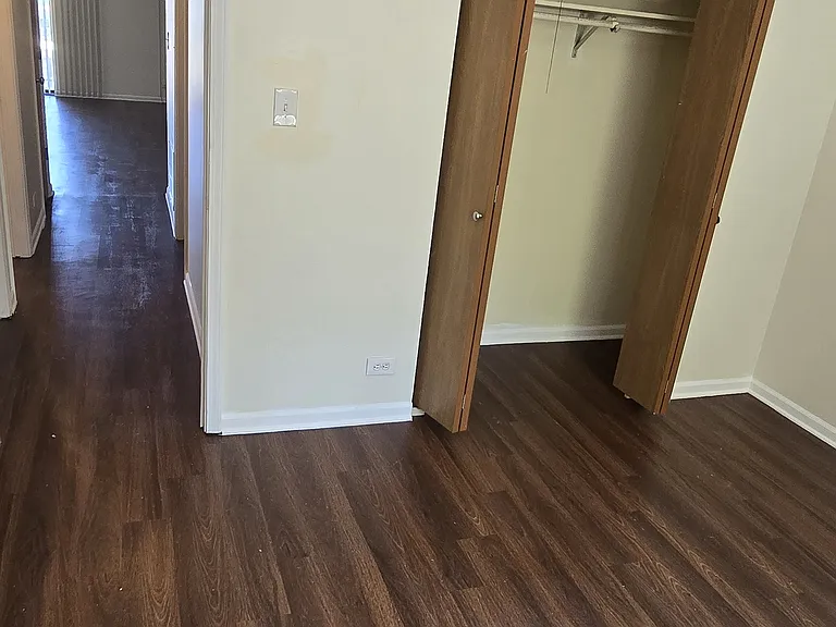 14808 Kenton Ave #3B — Photo 11