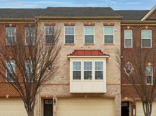 915 Hall Station Dr, Bowie, MD 20721