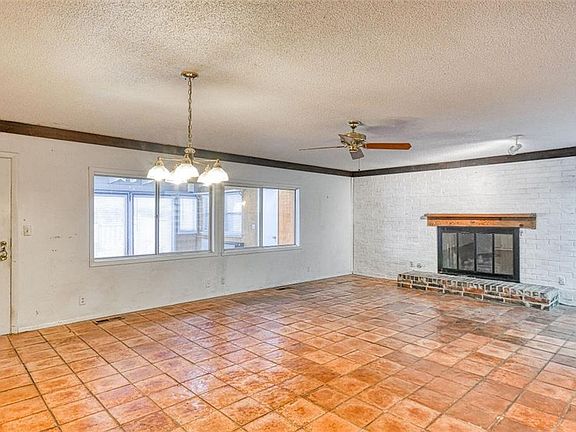 4th image of 522 Dee Ann Dr