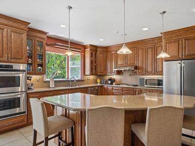 1500 College Ct, Union City, CA, 94587