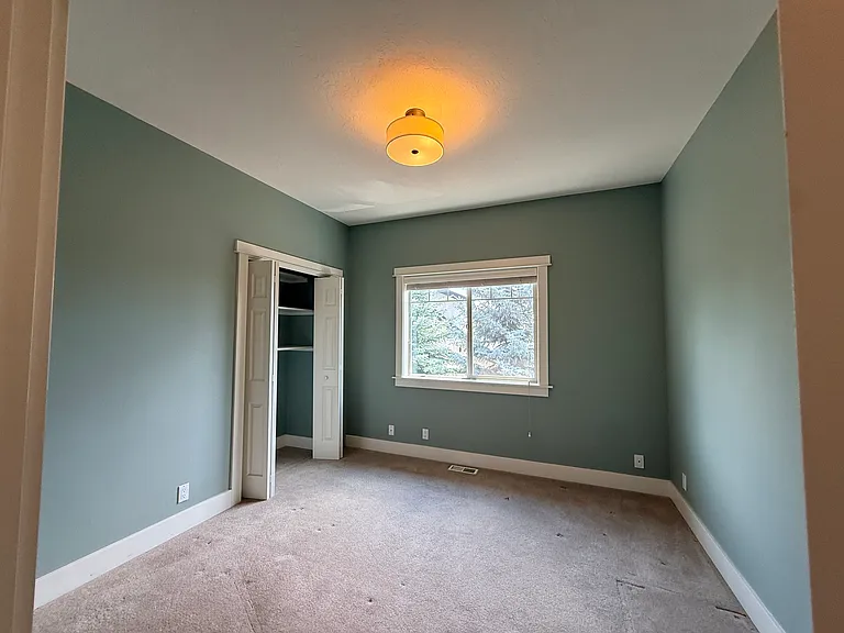 2545 NW Awbrey Rd — Photo 20