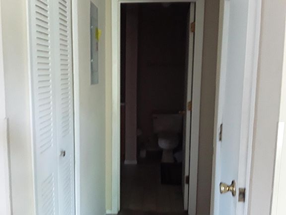 5th image of 608 Northlake Dr #608