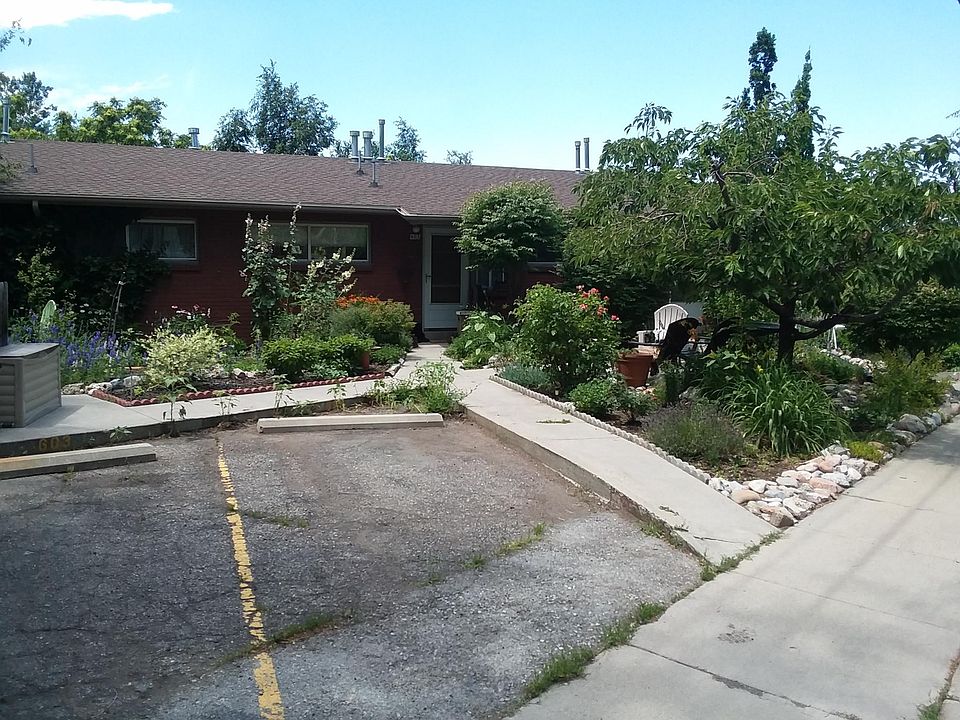 5-plex street side.