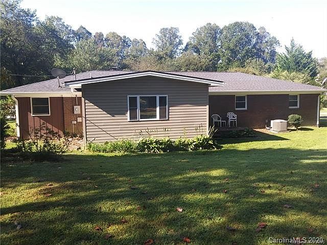 1st image of 113 Greenfield Ln