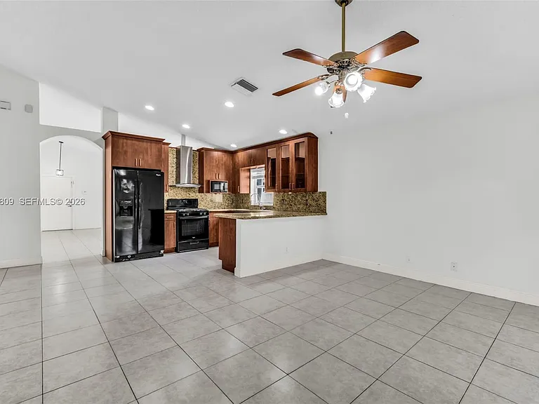 2230 NW 145th Ave — Photo 15