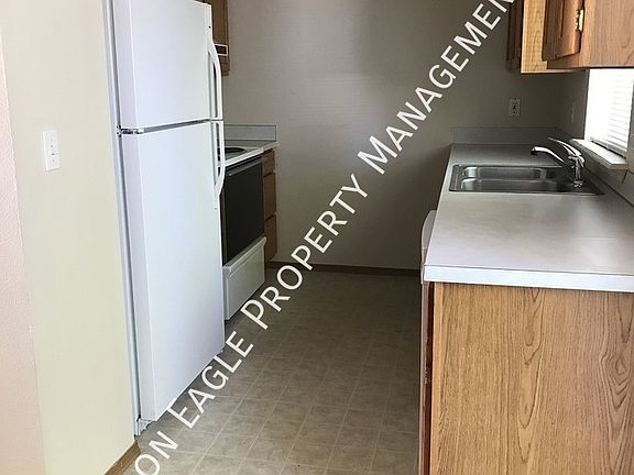 2nd image of 508 E Broadway Ave APT 3