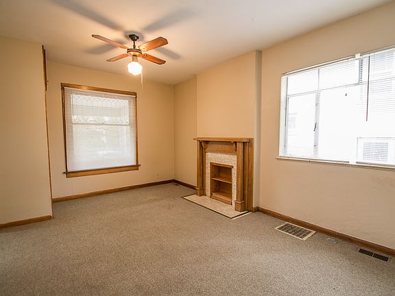 4th image of 455 Pennsylvania St APT 2