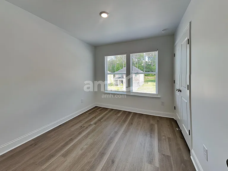 1628 Aquamarine Dr — Photo 18