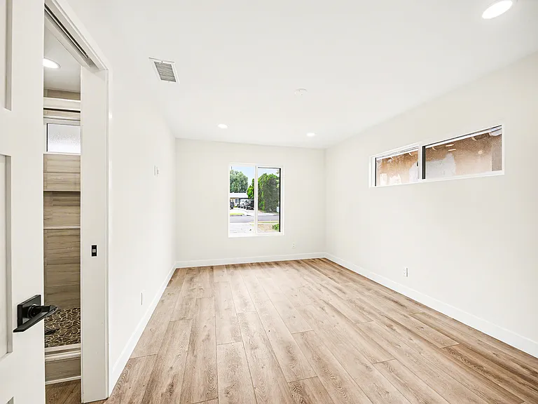 8738 Monogram Ave — Photo 36