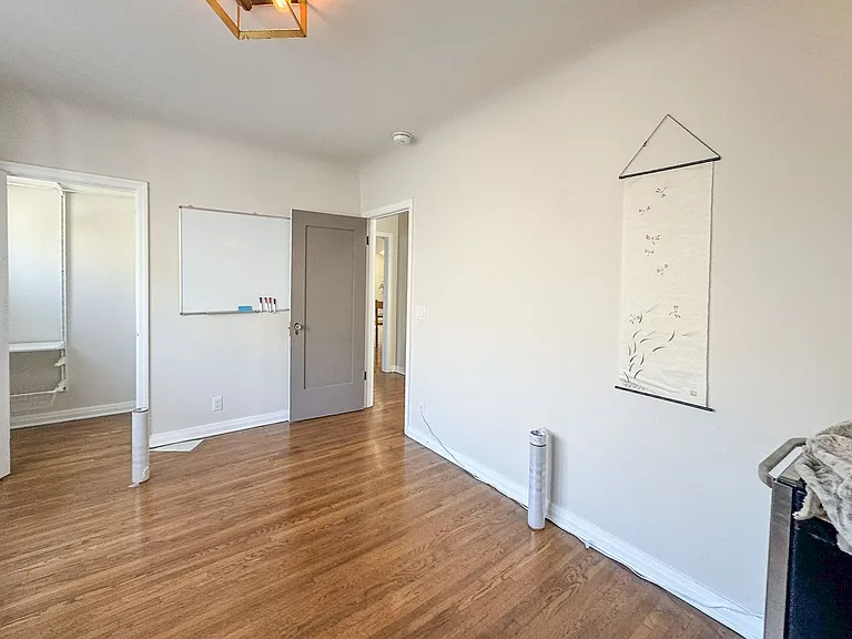 345 Westbourne Dr — Photo 28