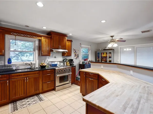 6 Pine Tree Lane, Port Jervis, NY 12771