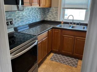 105 Cleveland St #U3, Pawtucket, RI 02860