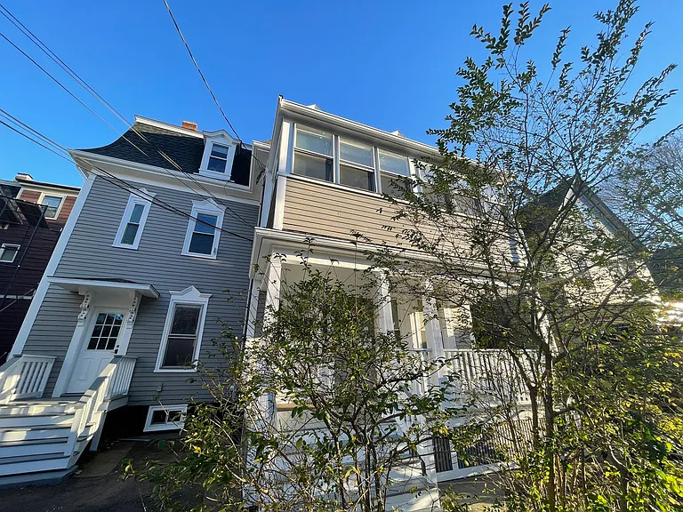 12 Claremon St #2 — Photo 3