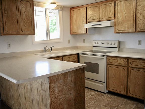 4th image of 3509 S Margo Dr