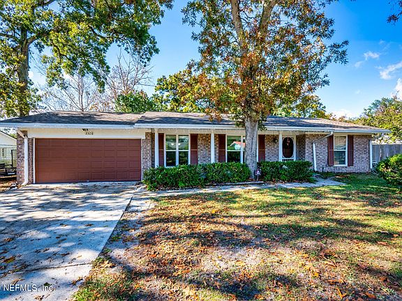 4th image of 2326 Oakdale Dr E