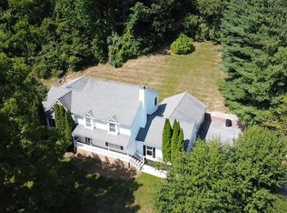 1478 Naugahyde Rd, Westminster, MD 21157