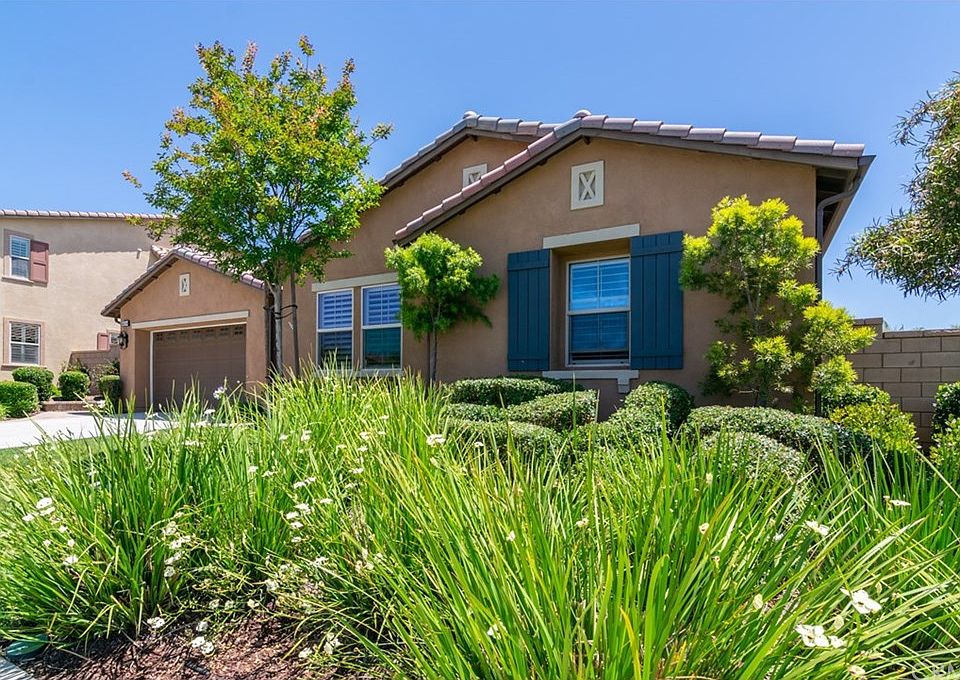 1st image of 42544 Grandcolas Dr