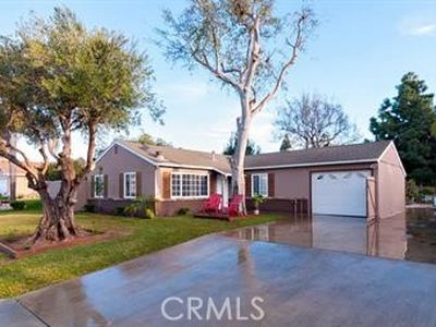 943 Governor St, Costa Mesa, CA, 92627