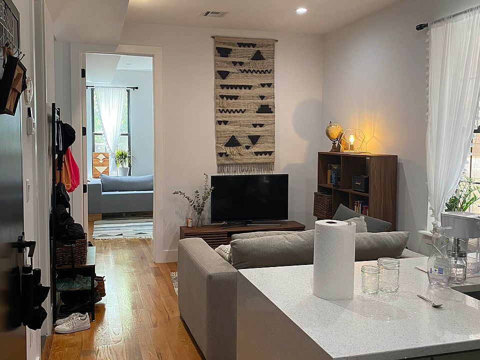 1st image of 20-20 Himrod St #3