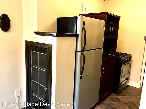 4th image of 3507 Jones St APT 108