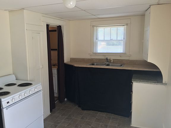 3rd image of 316 E Pease Ave APT 2