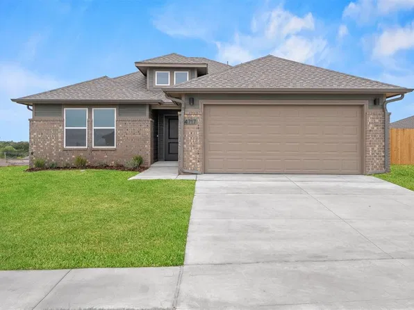4717 Elkmont Ln, Edmond, OK 73003