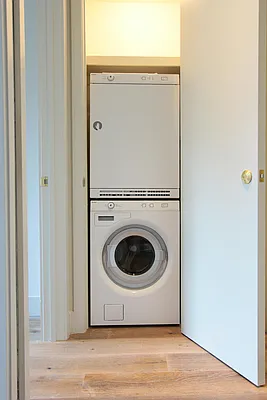 Rented by Platinvm Property Group New York | media 7