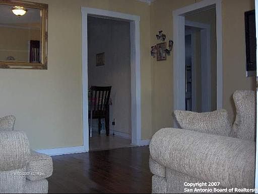 3rd image of 138 ELK DR