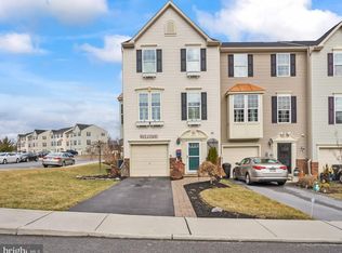 95 Gauley River Path, Falling Waters, WV 25419