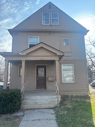 1221 S State St #1 Photo 1
