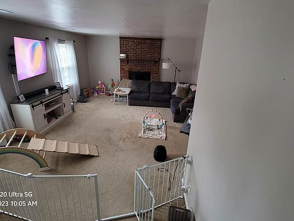 3rd image of 100 Glenwood Ave