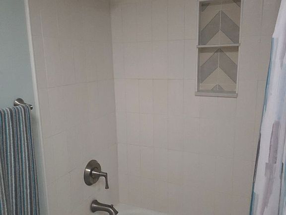 3rd image of 3022 Plaza Terrace Dr