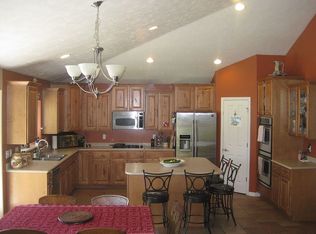 1991 S Bluff Ridge Dr, Syracuse, UT 84075