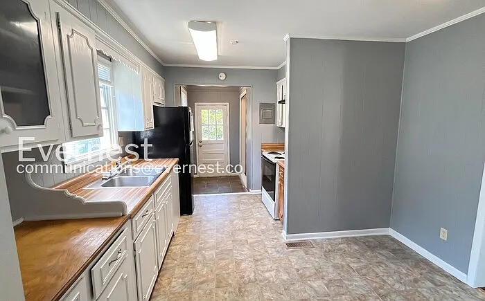 2 bed, 1.0 bath, 900 sqft, $825 — Photo 4